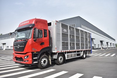 25Ton Dongfeng Livestock Transport Vehicle